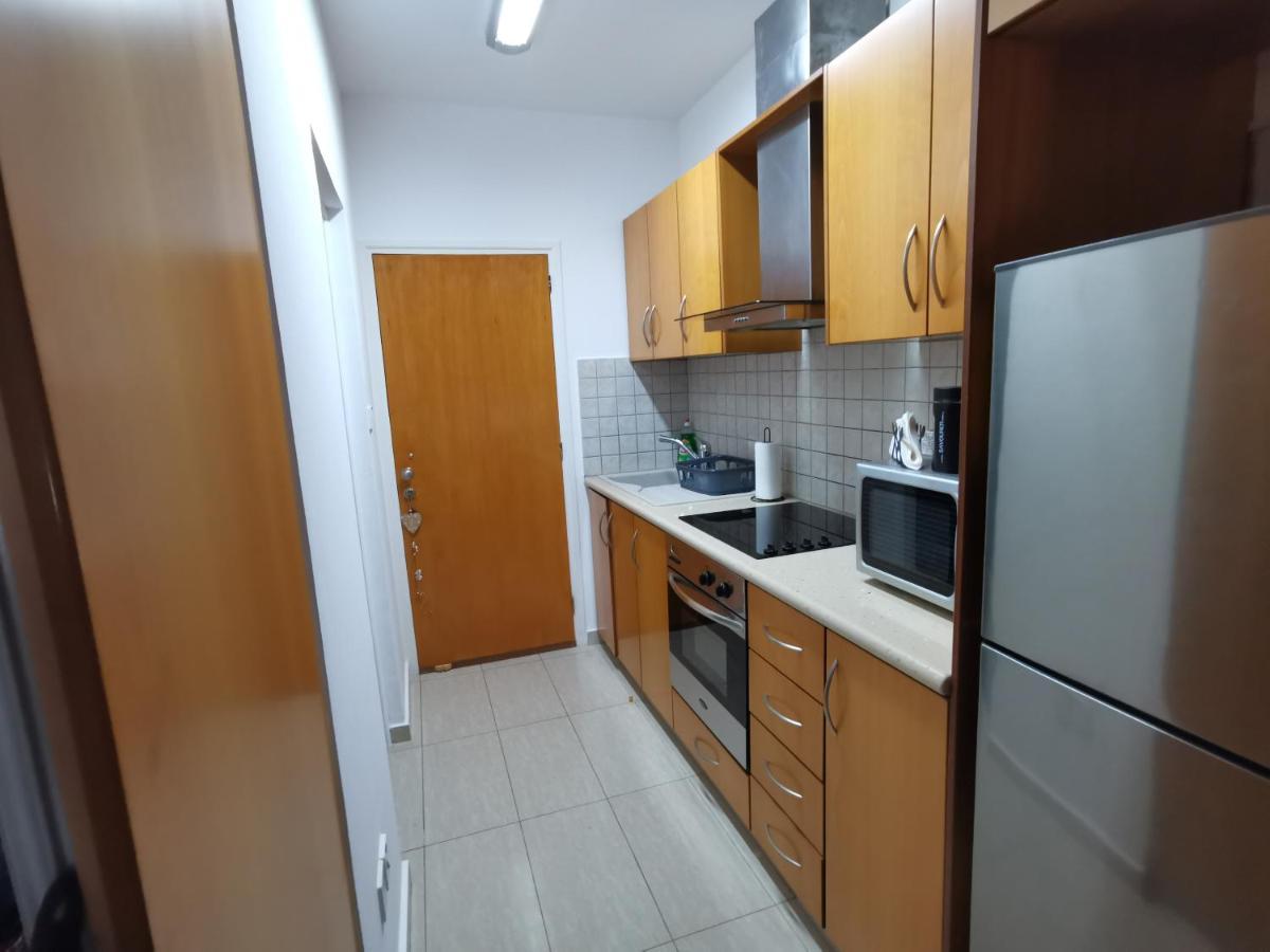 Апартаменти Flat111-Adults Only Лімасол Екстер'єр фото