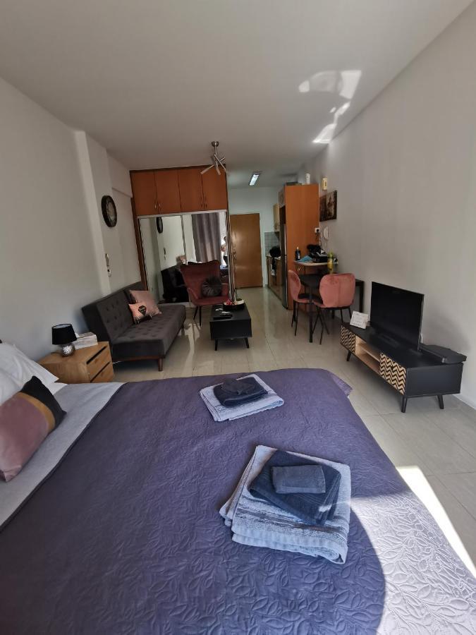 Апартаменти Flat111-Adults Only Лімасол Екстер'єр фото
